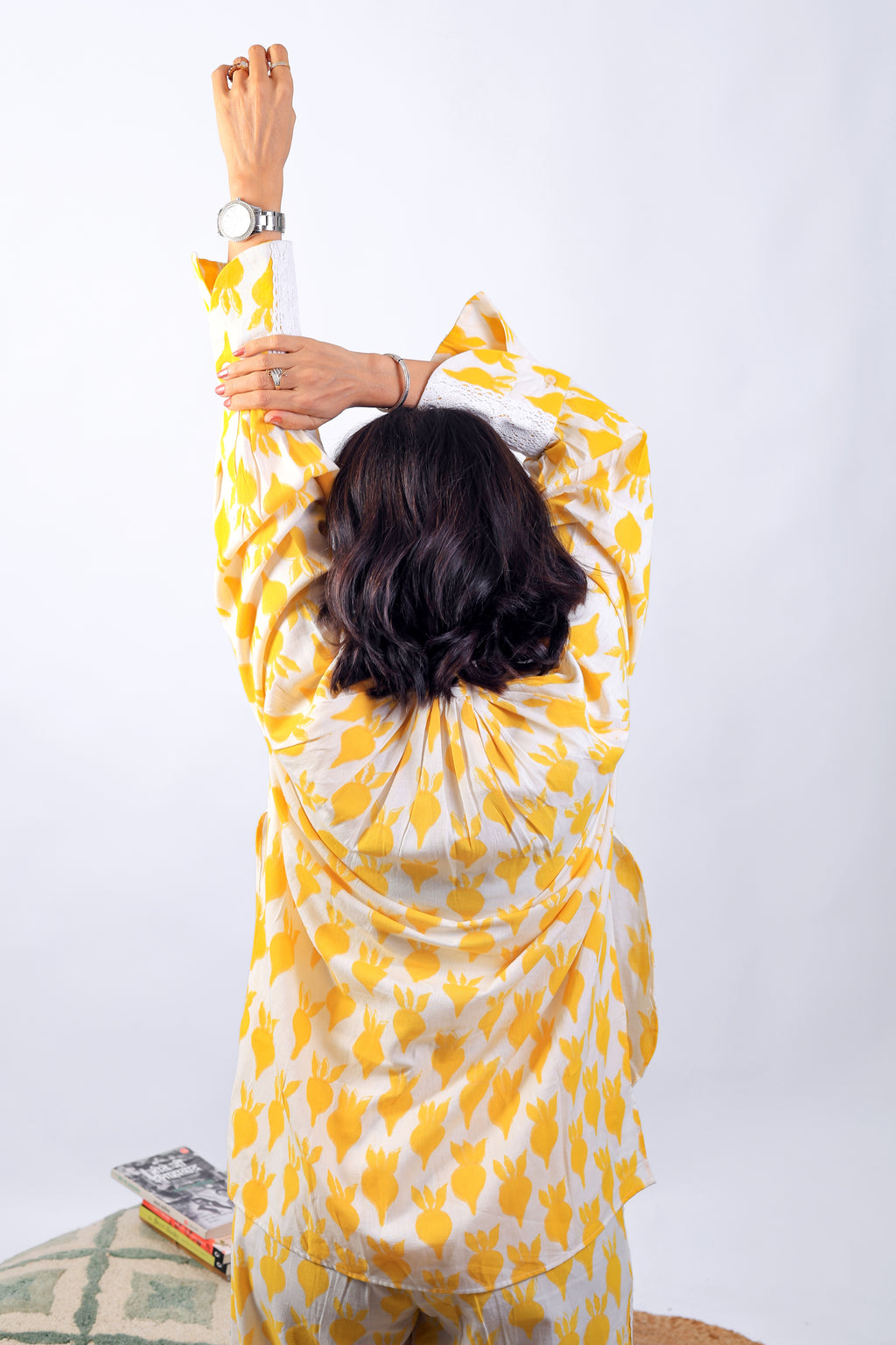 Yellow cord-set