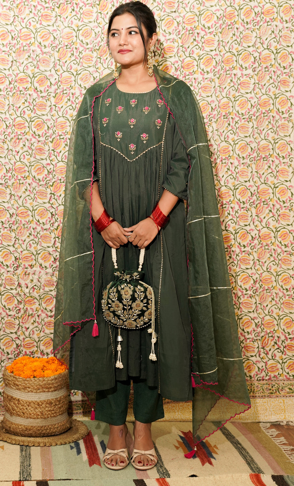 Abhaya  bottle green chanderi kurta set