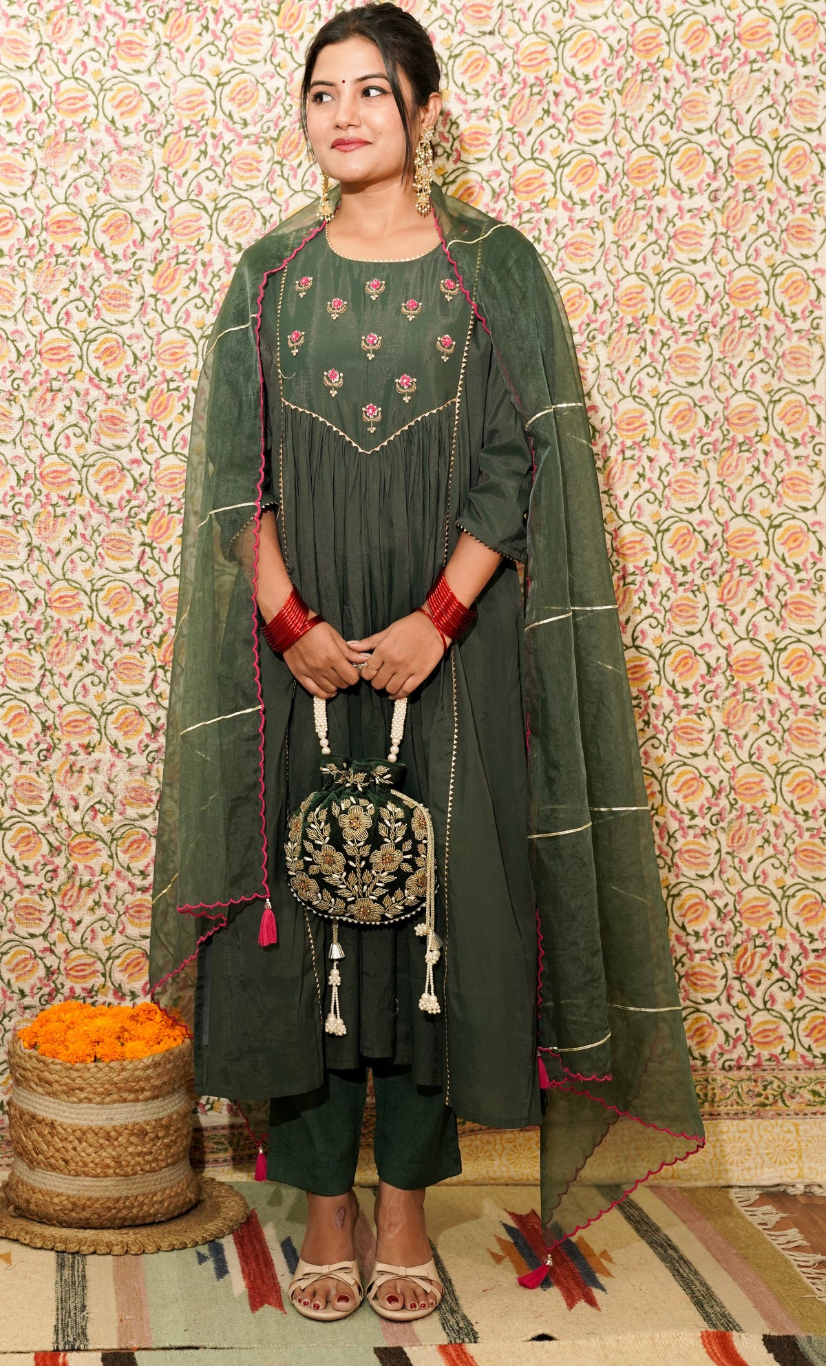 Abhaya  bottle green chanderi kurta set