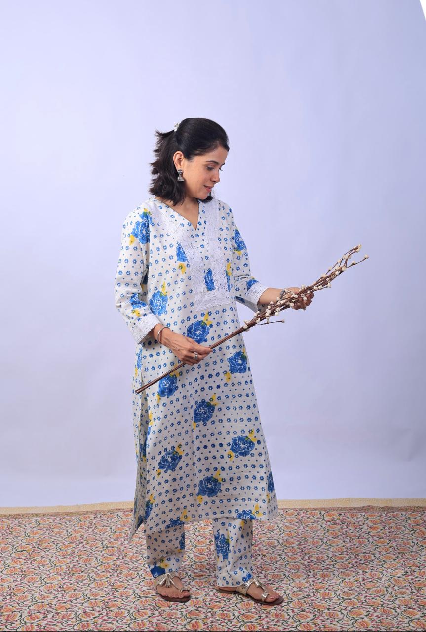 Blue cord-set