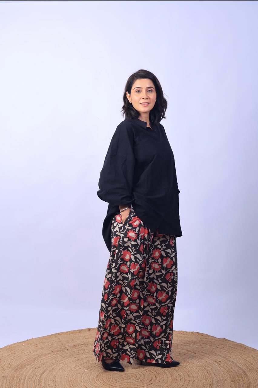Black cord-set