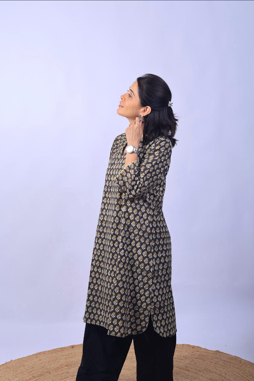 Black printed farsi kurta set